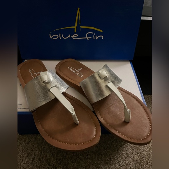 Bluefin Women's Silver and Tan Sandals - Picture 1 of 4